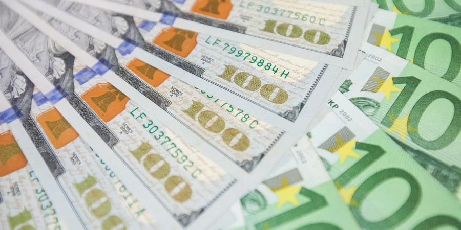 НБУ установив курси валют на 25 вересня: долар подорожчав