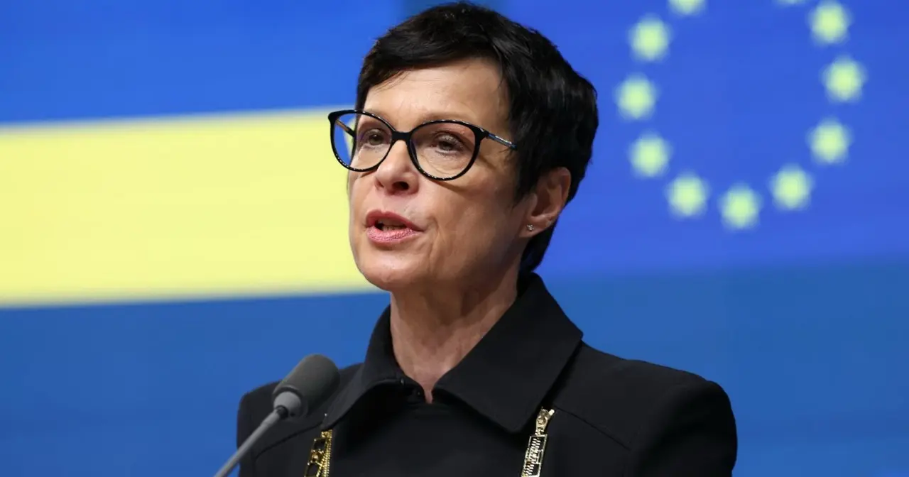 Марта Кос привітала закон про освіту нацменшин і підтвердила відкриття кластерів