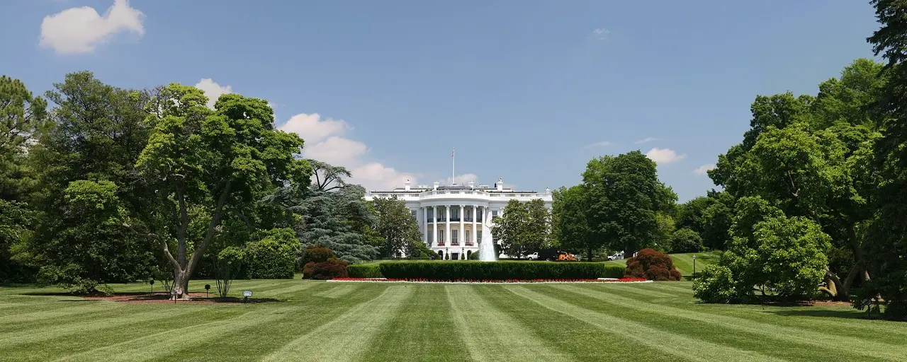 Зеленський заявив про втрату підтримки США і почувається зрадженим